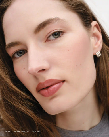 Lip Shape Lip Liner - Petal